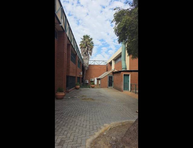 INDUSTRIAL FOR SALE IN RANDJESPARK